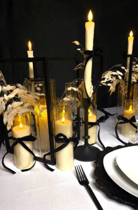 Elegant table setting for events Elegant table setting for events